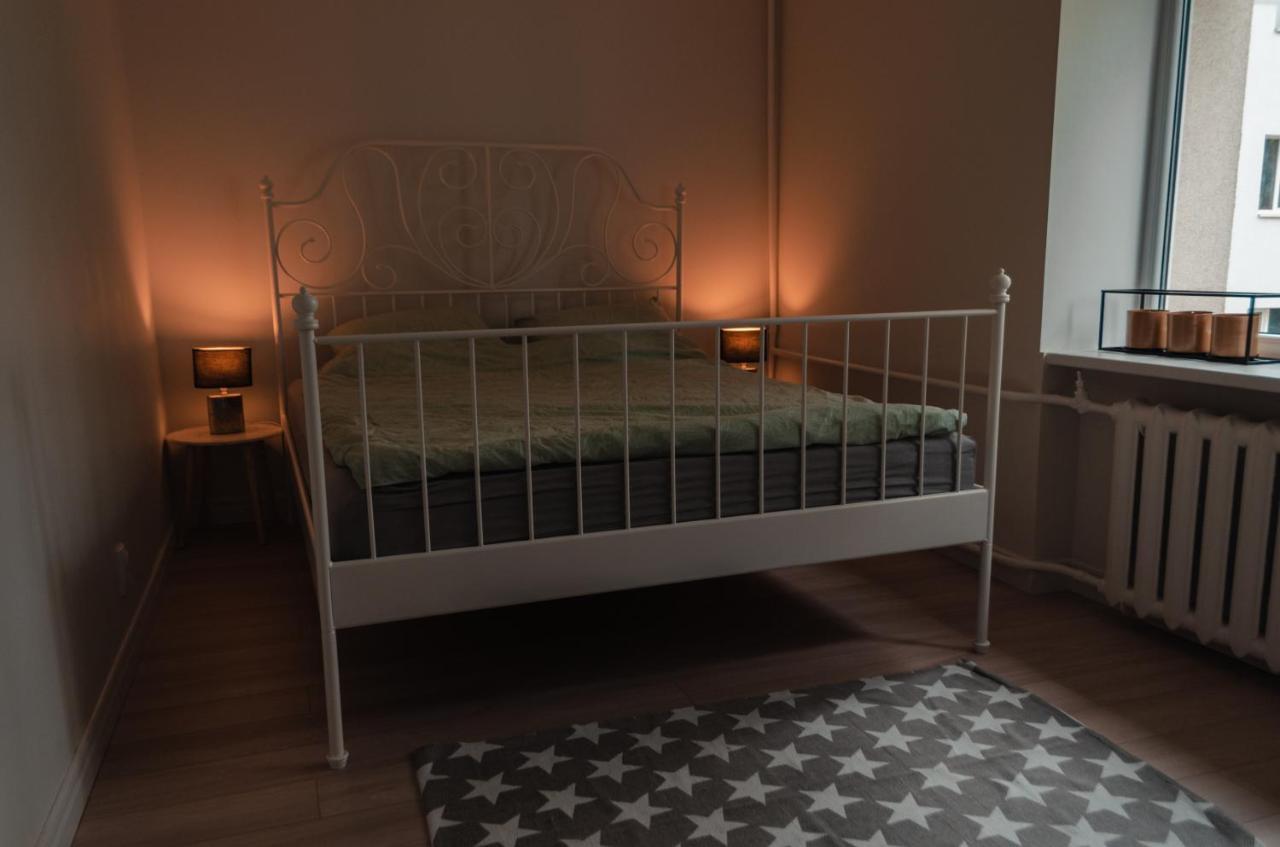 Апартаменты Rigas Ielas Apartamenti 1 Валмиера Экстерьер фото